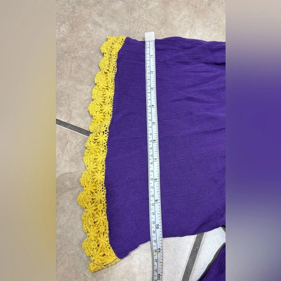 Women’s Size L Purple & Gold Rayon Blouse Tunic Off The Shoulder Lace Trim - Picture 6 of 7